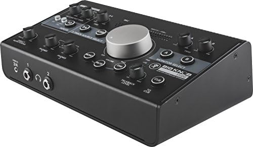 Pachetul Mackie Studio cu monitoare CR3-X, Big Knob Studio Monitor Controller/Interfață, microfon dinamic EM89D, microfon condensator